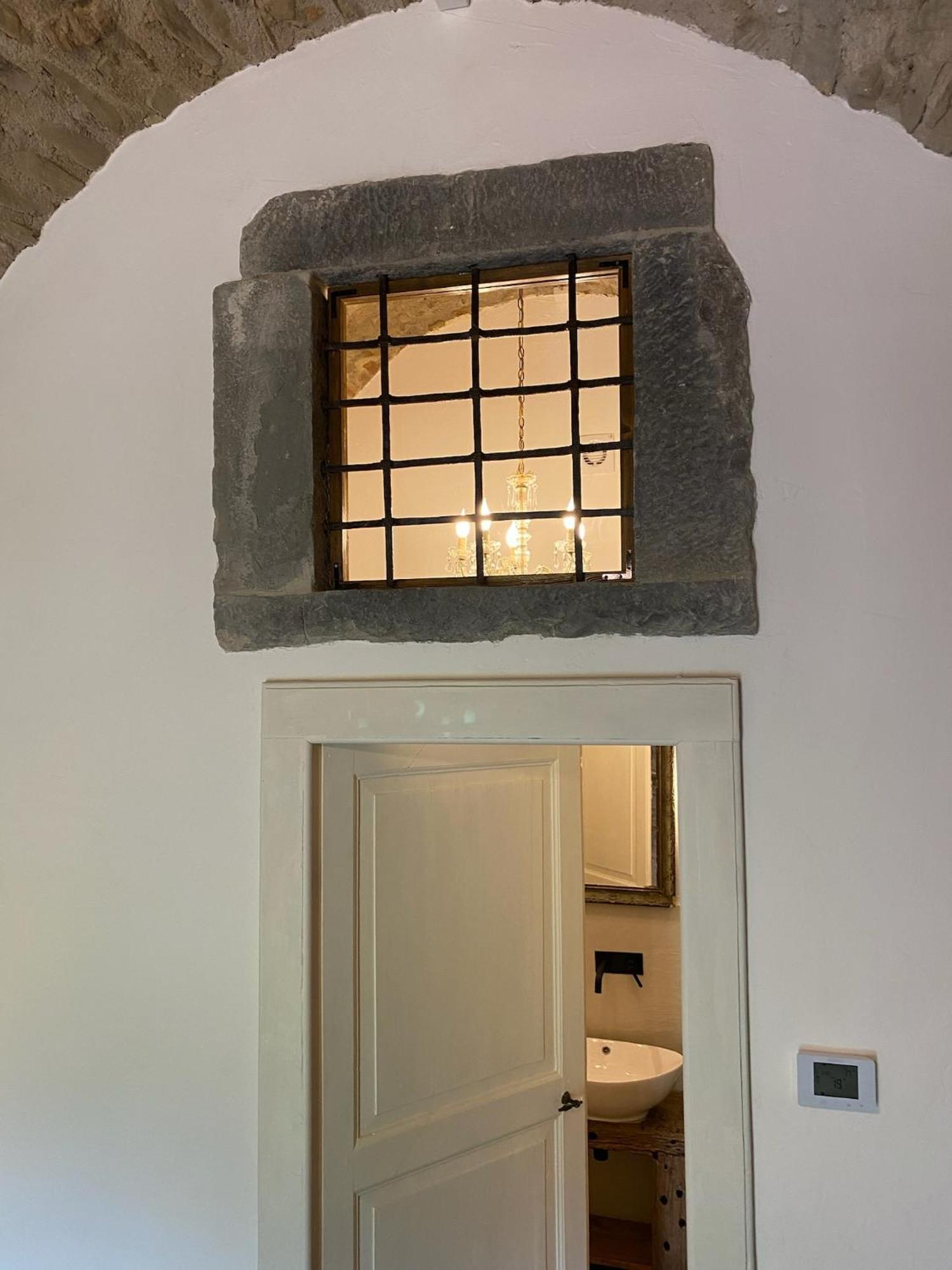 La Casa Medievale Suites E Spa Pontremoli Bagian luar foto