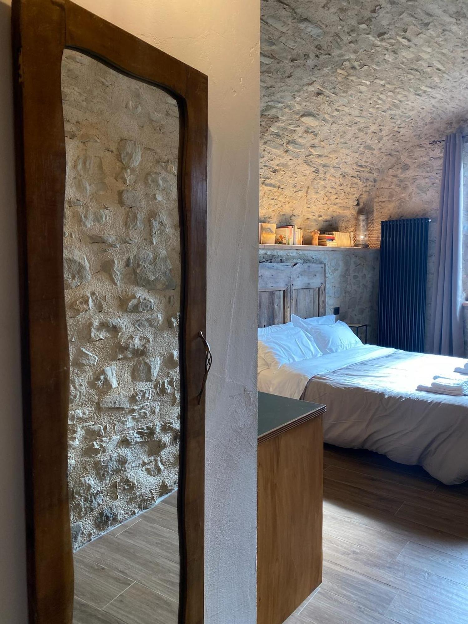 La Casa Medievale Suites E Spa Pontremoli Bagian luar foto