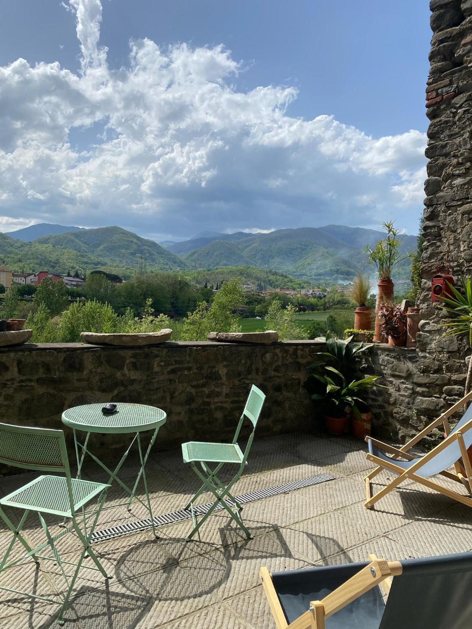 La Casa Medievale Suites E Spa Pontremoli Bagian luar foto