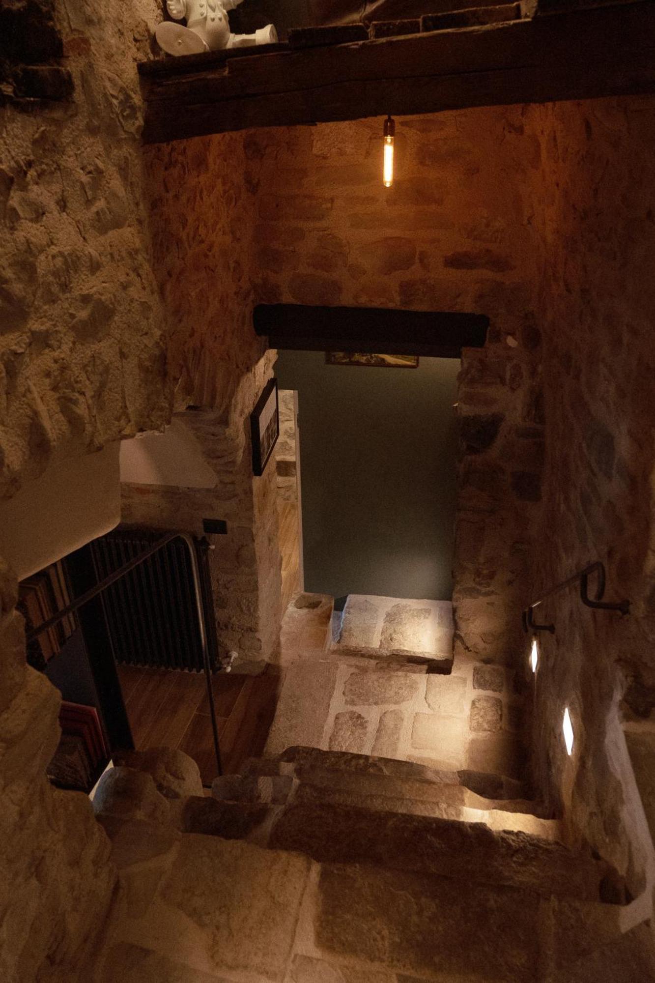 La Casa Medievale Suites E Spa Pontremoli Bagian luar foto